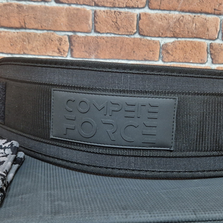 Flexible and supportive Functional Fitness Belt ideal for dynamic lifts like snatches and cleans, while providing stability for squats and deadlifts.